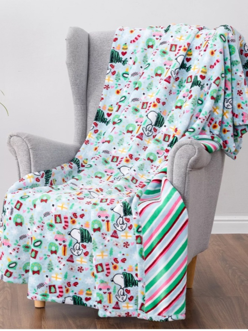 Peanuts Holiday Icons Full/Queen Plush Blanket New